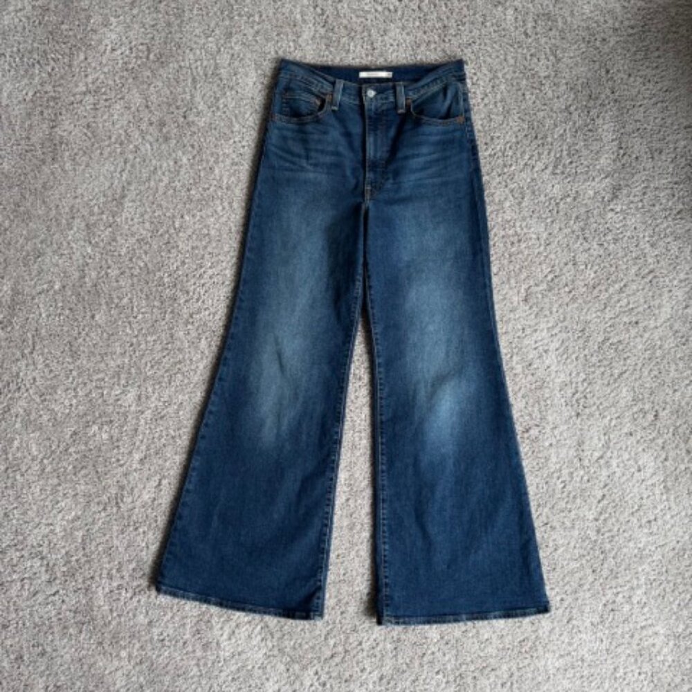 Levi's Ribcage Bell Jean 30x32 - Picture 4 of 15